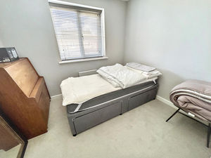Photo 18- click for photo gallery